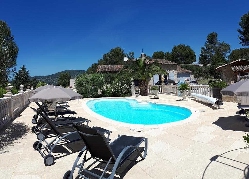 Gite Les Pins Climatise Piscine Chauffee Jardin Peymeinade Екстер'єр фото